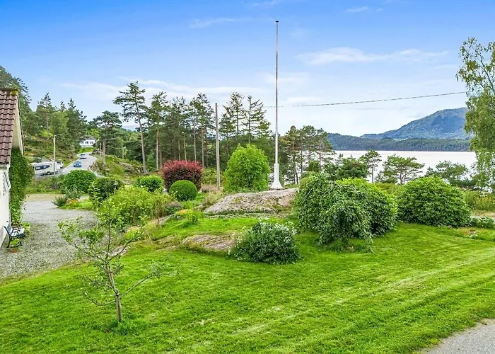 In Peacefull Surroundings Apartment *