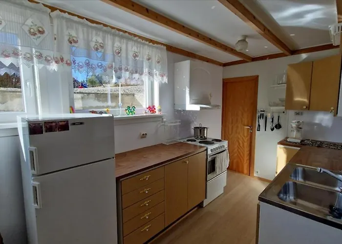 Апартаменты In Peacefull Surroundings Adnavik
